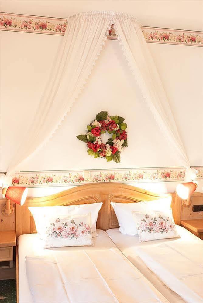 Hotel Deutschherrenhof Trier Luaran gambar
