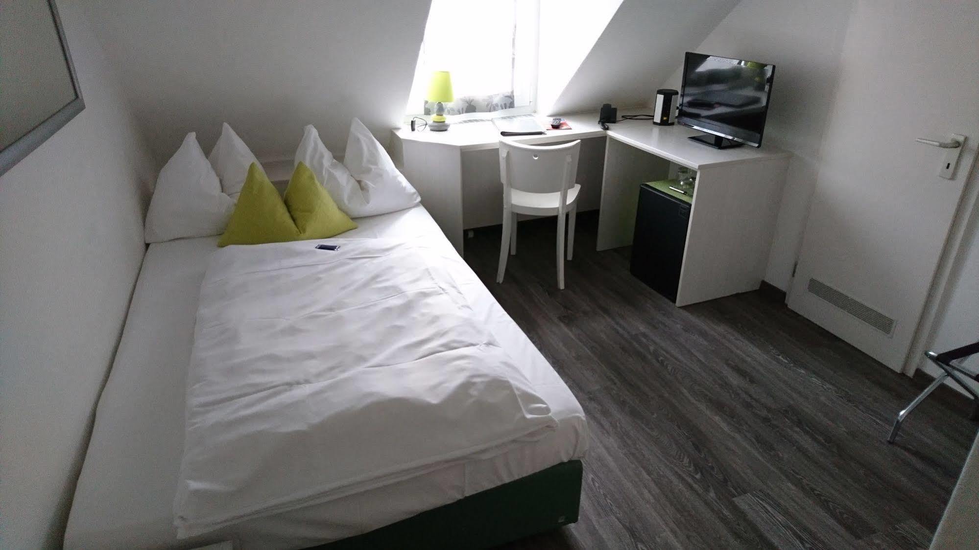 Hotel Deutschherrenhof Trier Luaran gambar