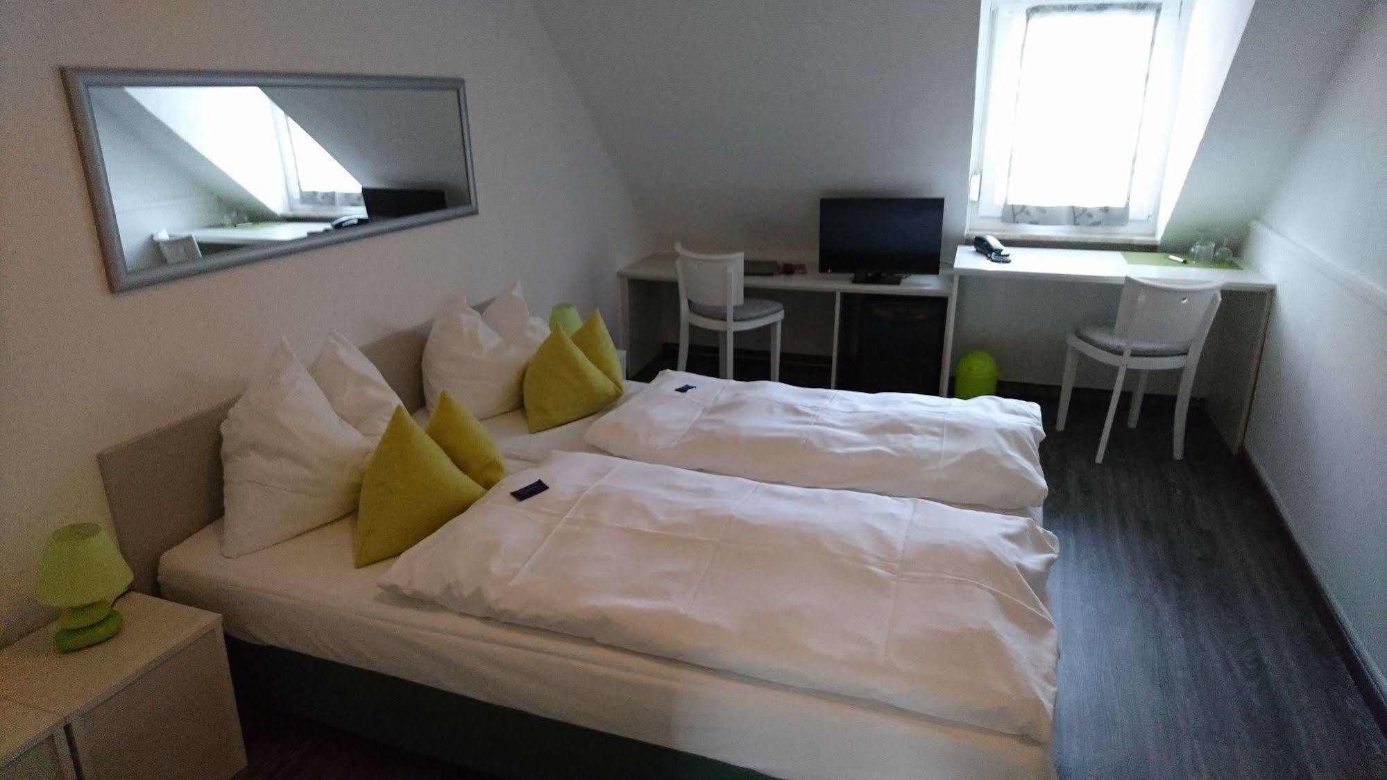 Hotel Deutschherrenhof Trier Luaran gambar