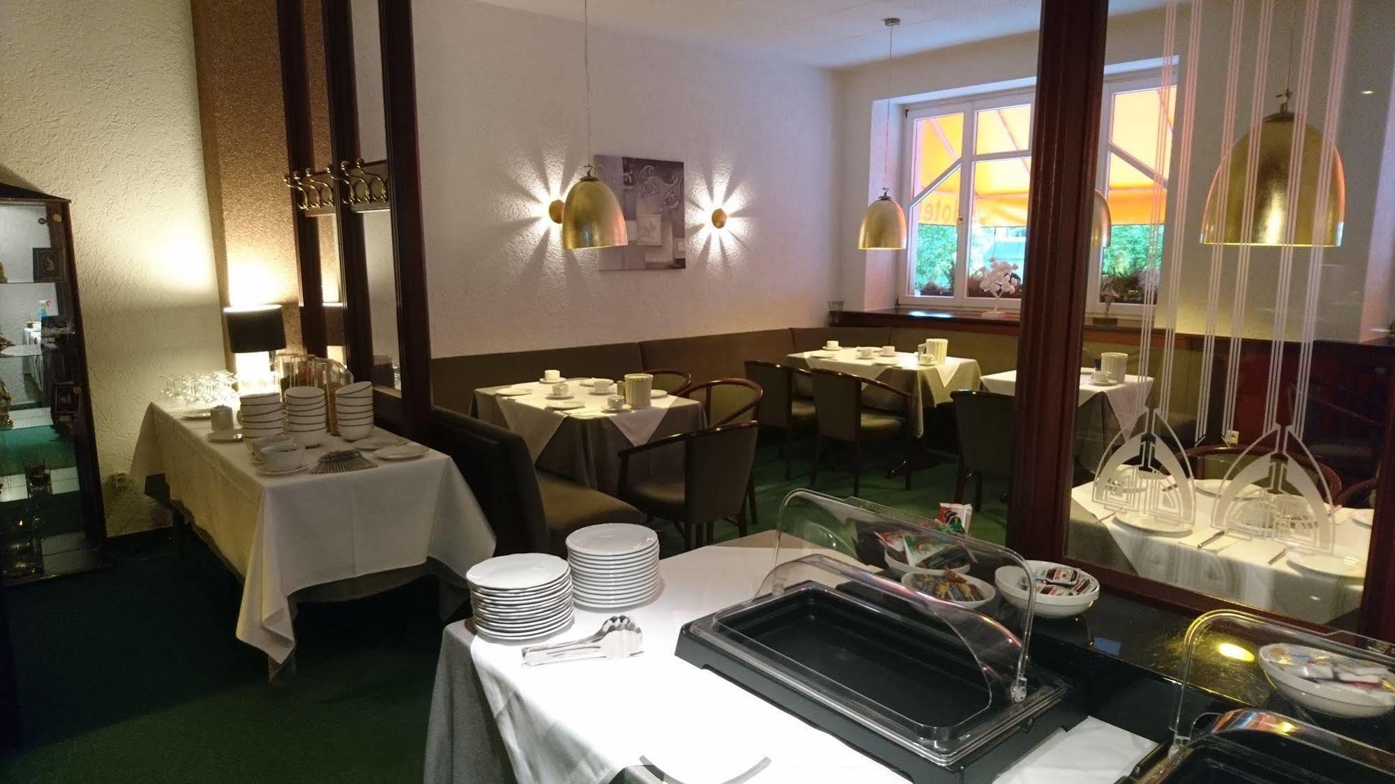 Hotel Deutschherrenhof Trier Luaran gambar